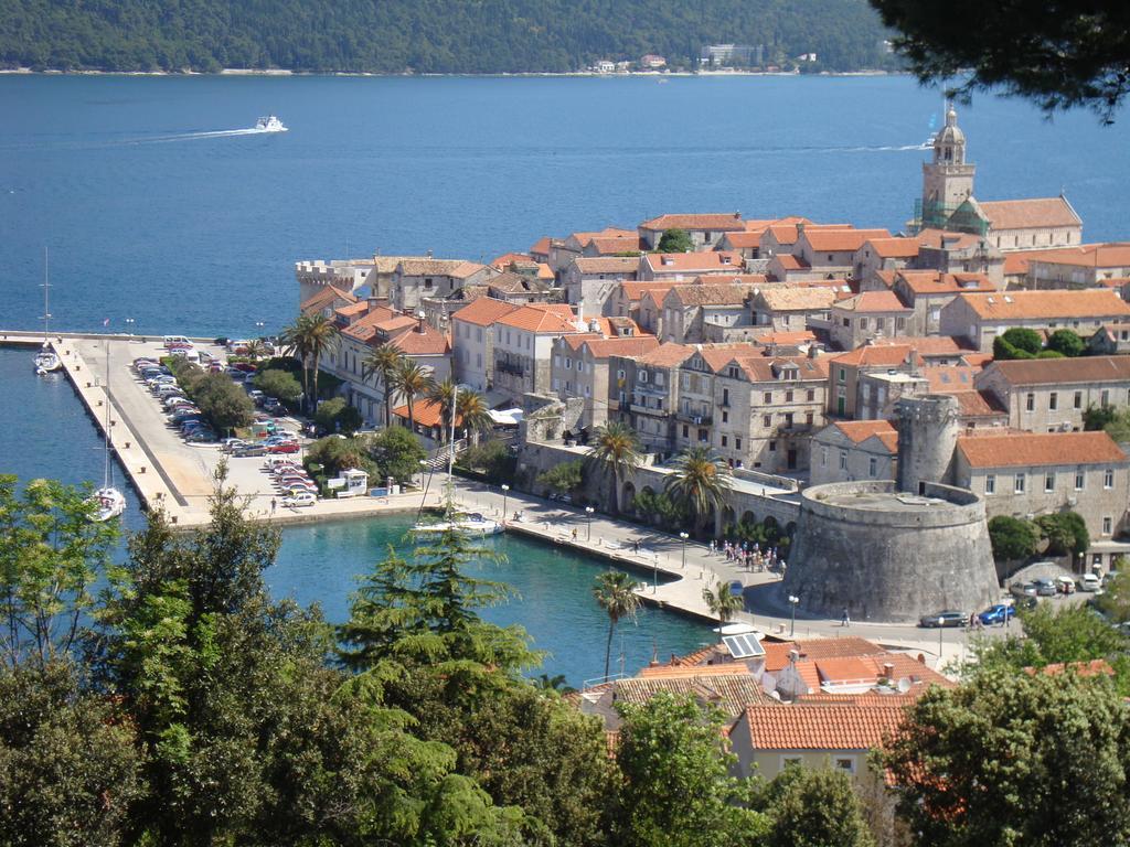 Apartment Marta Korcula Town Luaran gambar