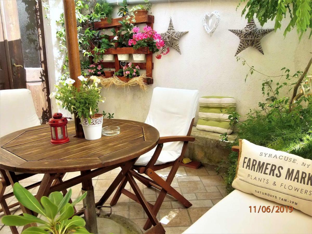 Apartment Marta Korcula Town Luaran gambar